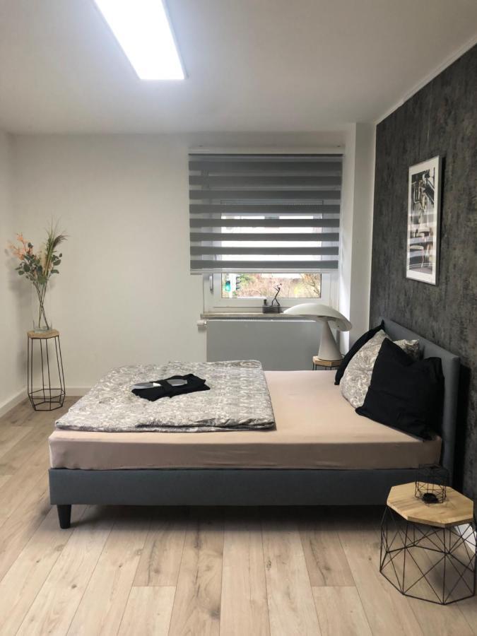 Body Kult Loft - Modernes Appartement Mit 2 Separaten Schlafzimmern Zwickau Ngoại thất bức ảnh